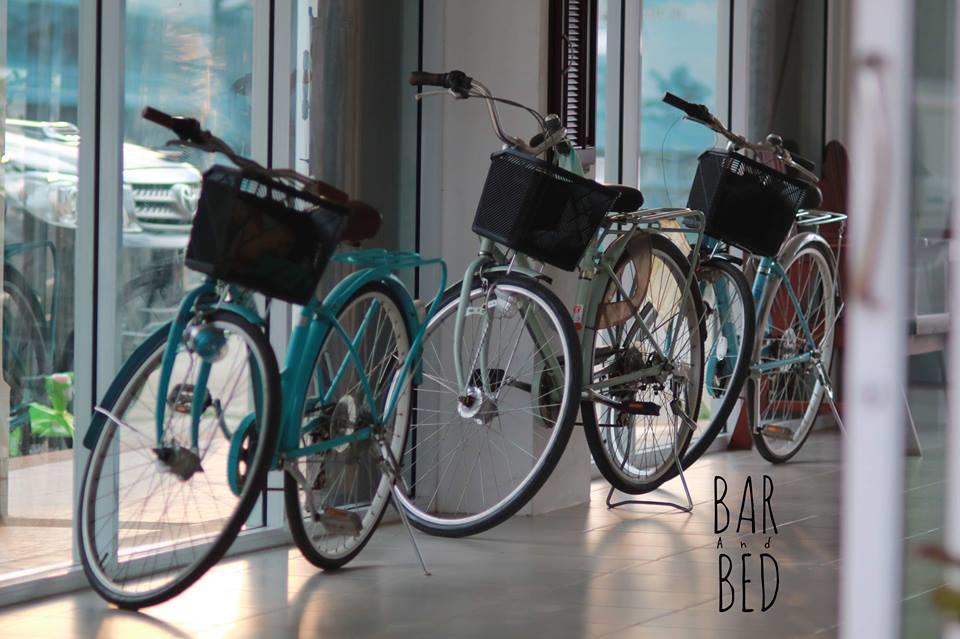 بيت شباب Barandbed Urt سوراثاني المظهر الخارجي الصورة